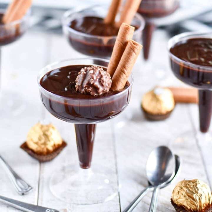 Easy Chocolate Pots De Creme Recipe